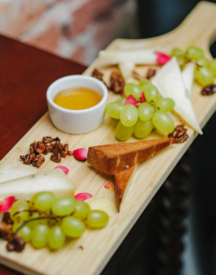 SELECTION OF CHEESES V*